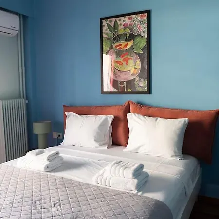 Vibrant Retreat - Funky Style And Acropolis View Athens